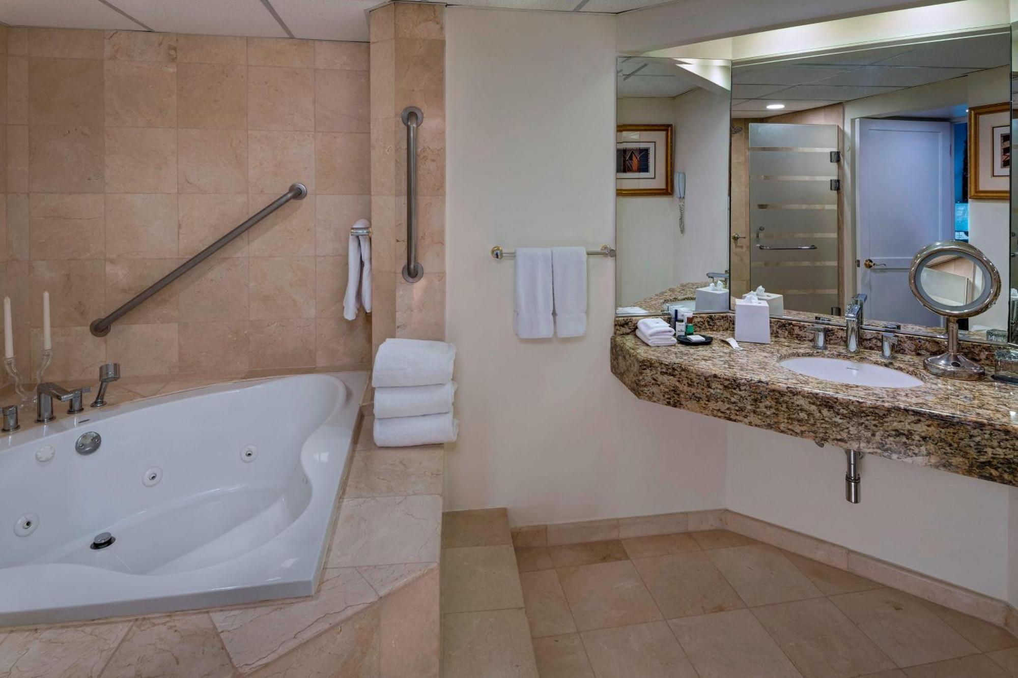 Sheraton Presidente San Salvador Bagian luar foto